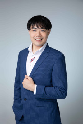 Adrian Tong